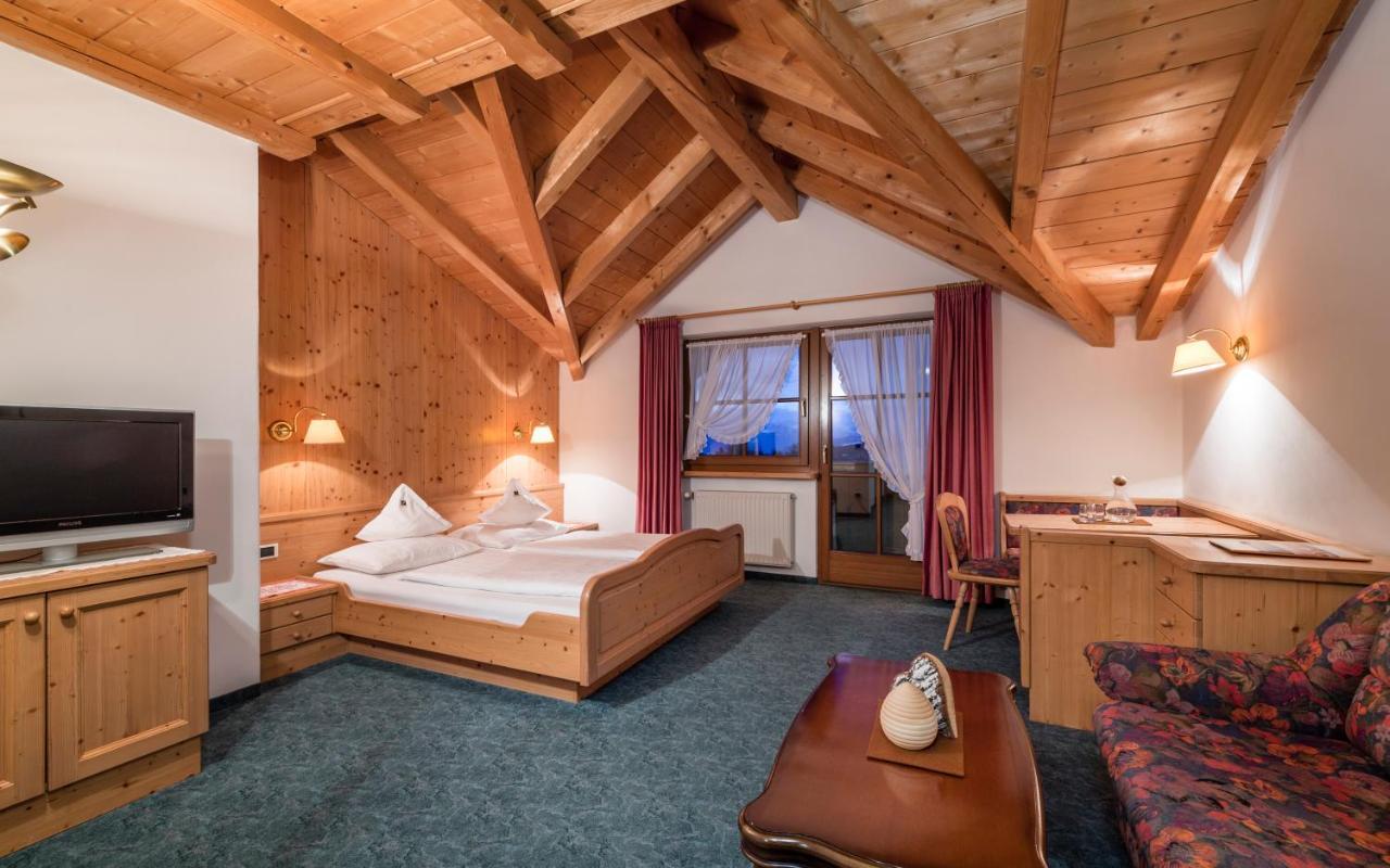 Hotel Peter Petersberg Zewnętrze zdjęcie