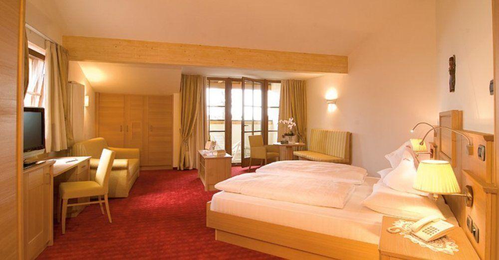 Hotel Peter Petersberg Zewnętrze zdjęcie