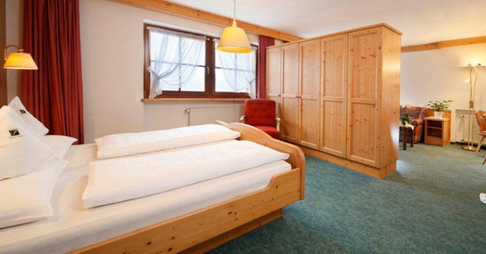 Hotel Peter Petersberg Zewnętrze zdjęcie