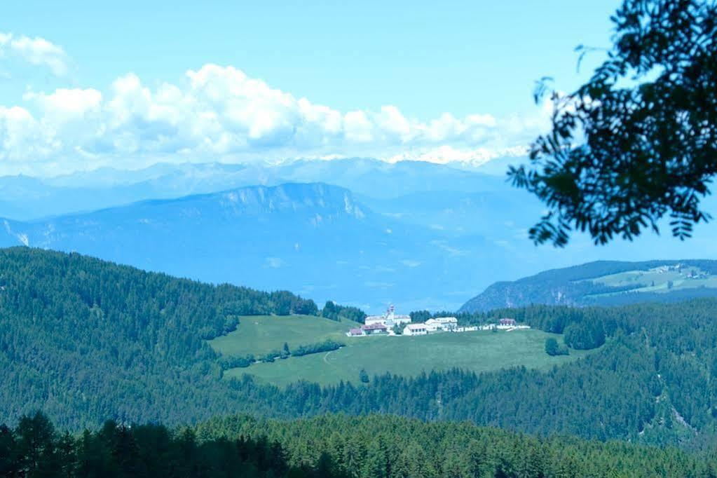 Hotel Peter Petersberg Zewnętrze zdjęcie