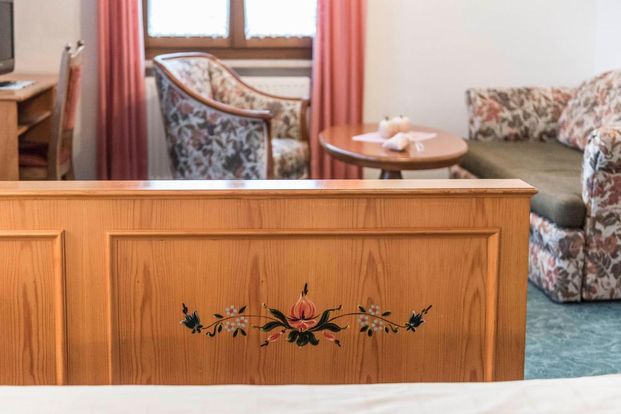 Hotel Peter Petersberg Zewnętrze zdjęcie