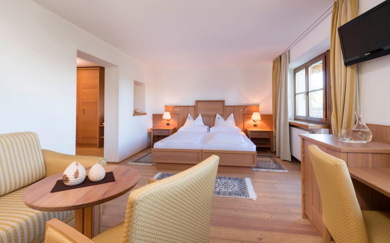 Hotel Peter Petersberg Zewnętrze zdjęcie